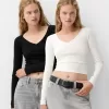2-pack of long sleeve V-neck T-shirts