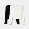 2-pack of long sleeve V-neck T-shirts