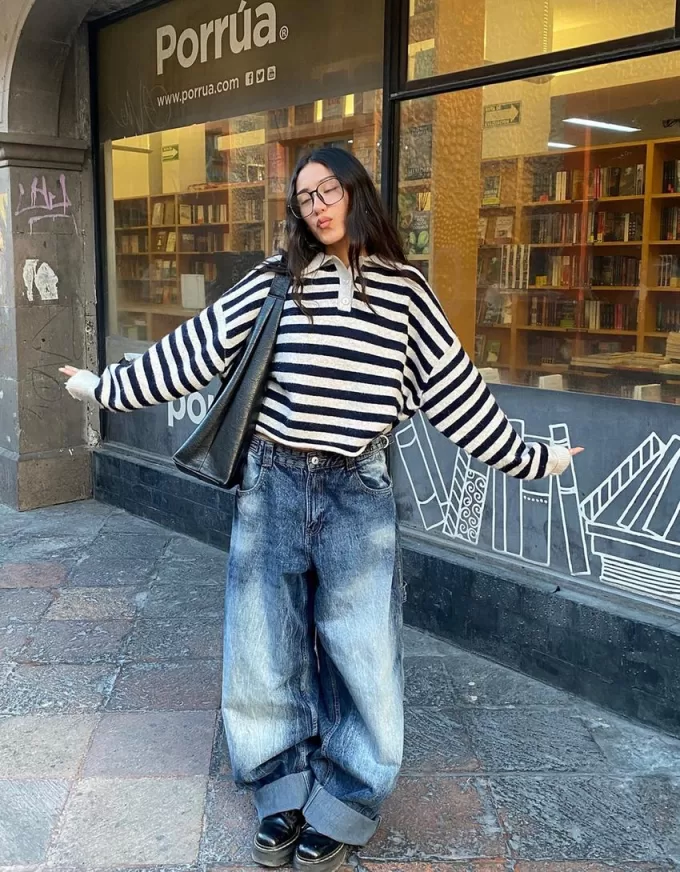 Adjustable balloon fit carpenter jeans