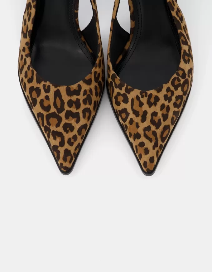 Animal print kitten-heel shoes Animal print kitten-heel shoes