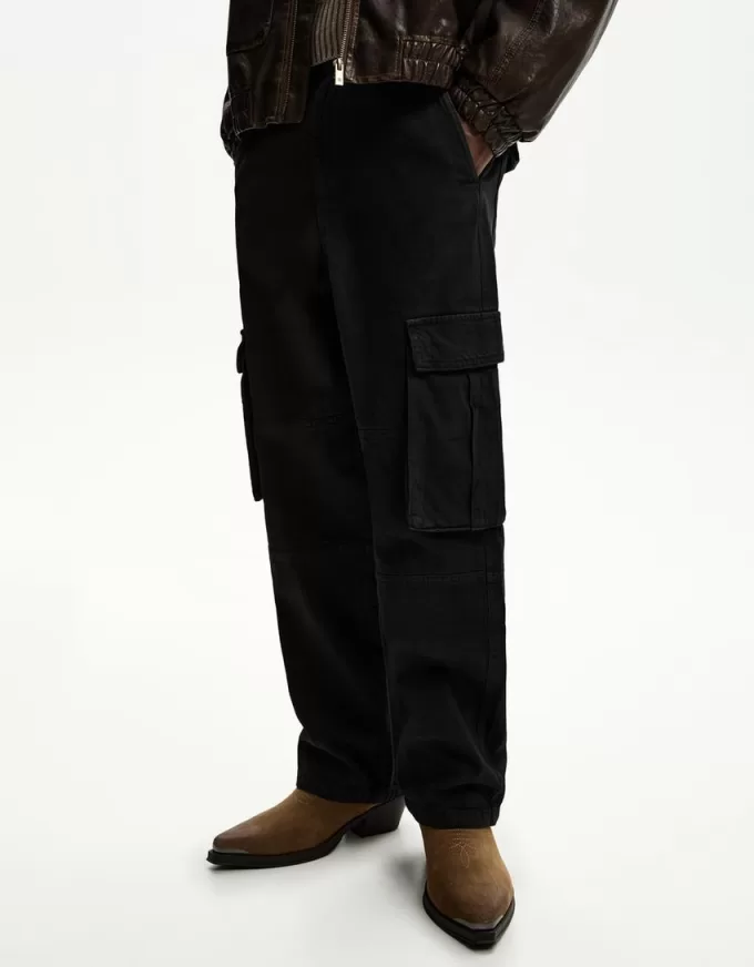 Baggy cargo pants Baggy cargo pants