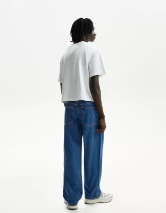 Baggy jeans