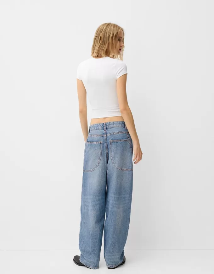 Baggy jeans with seam details