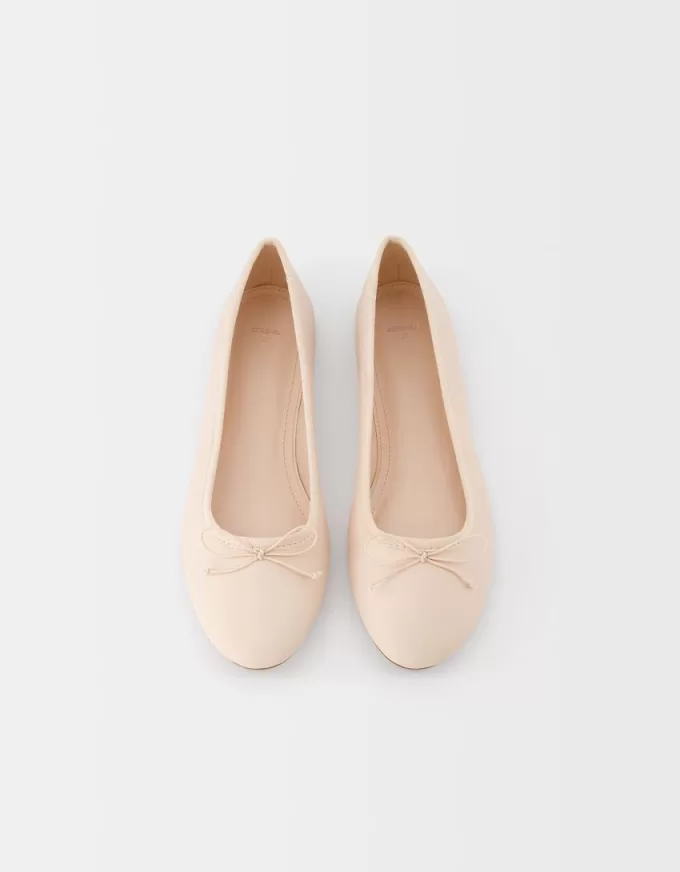 Ballerinas with bow detail Ballerinas with bow detail