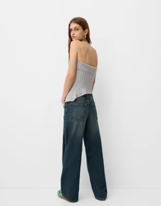 Bandeau top with side slit