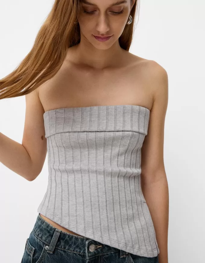 Bandeau top with side slit Bandeau top with side slit