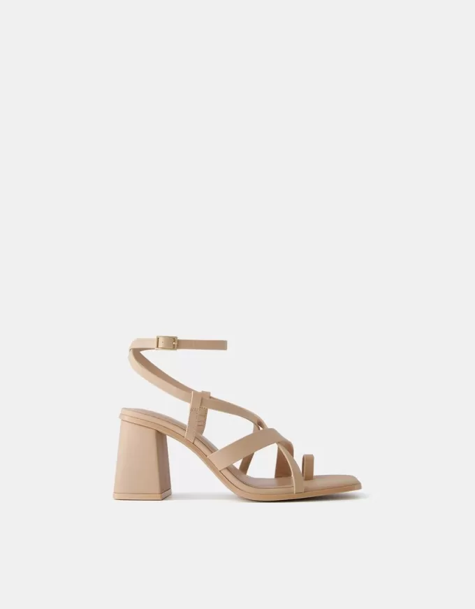 Block heel multi-strap sandals Block heel multi-strap sandals