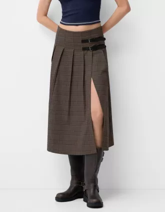 Box pleat midi skirt with a belt detail