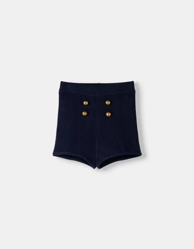 Buttoned shorts Buttoned shorts