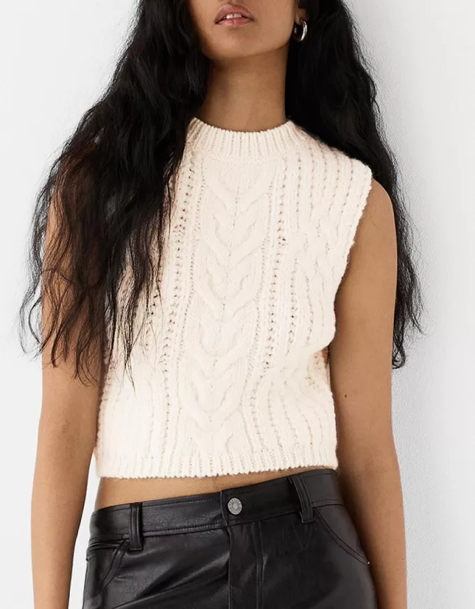 Cable-knit vest Cable-knit vest