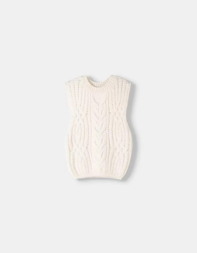 Cable-knit vest Cable-knit vest