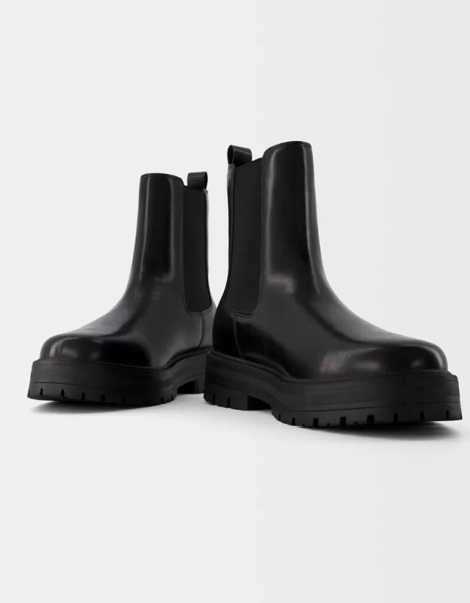 Chelsea boots with track soles Chelsea boots with track soles