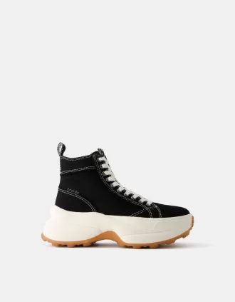 Chunky sole high-top sneakers