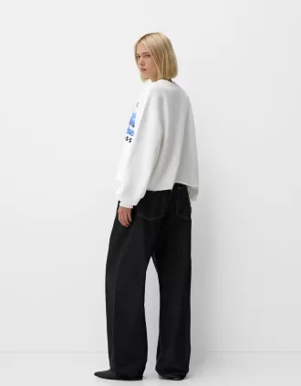 Cropped Cars sweatshirt
