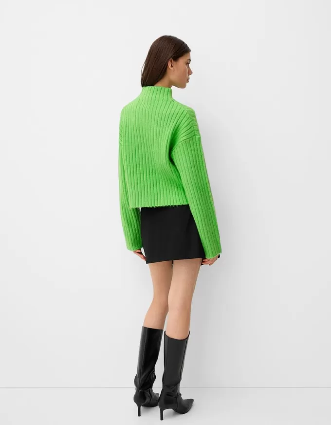 Cropped ribbed oversize high neck sweater Cropped ribbed oversize high neck sweater