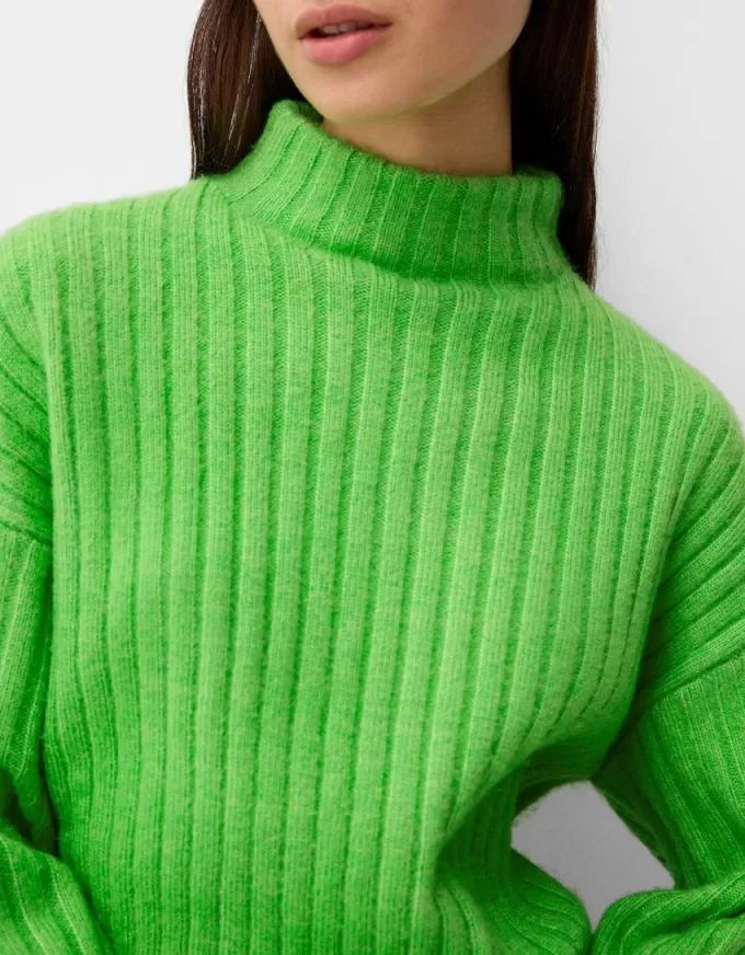 Cropped ribbed oversize high neck sweater Cropped ribbed oversize high neck sweater
