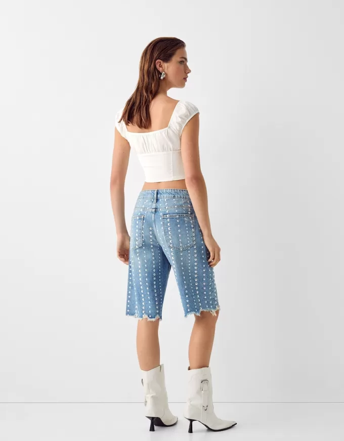 Cropped shirt with buttons Cropped shirt with buttons