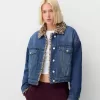 Denim jacket with animal print faux fur collar Denim jacket with animal print faux fur collar
