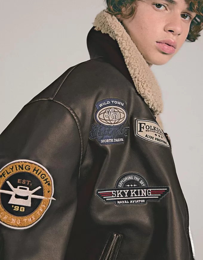 Double-sided jacket with patches Double-sided jacket with patches