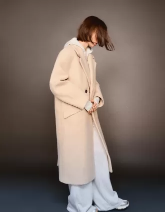 Drop shoulder coat