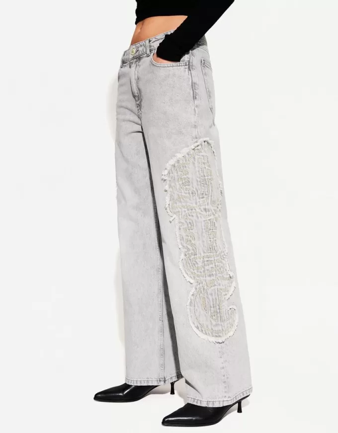 Embroidered baggy jeans Embroidered baggy jeans