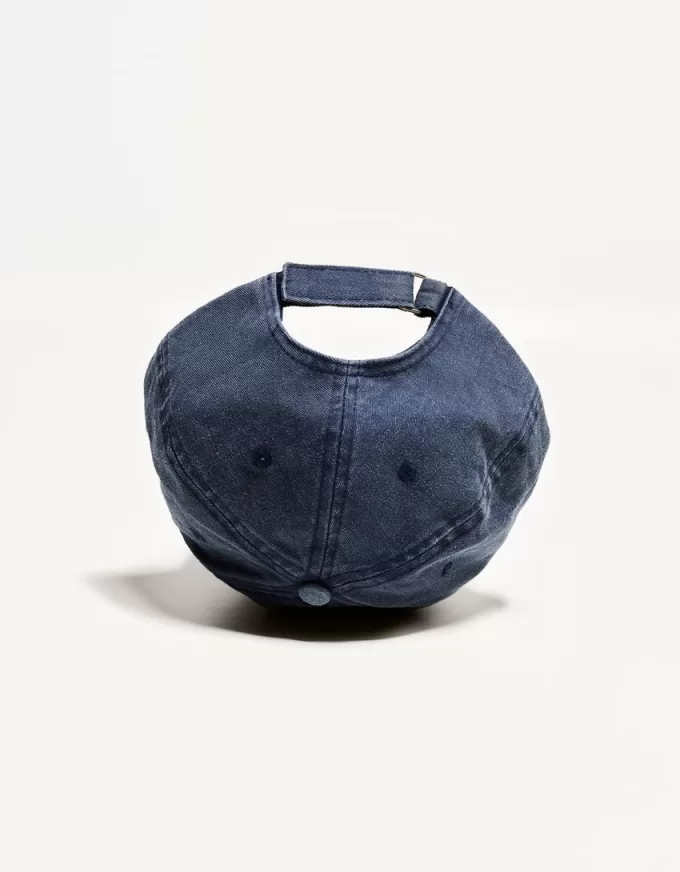 Embroidered ripped cap Embroidered ripped cap