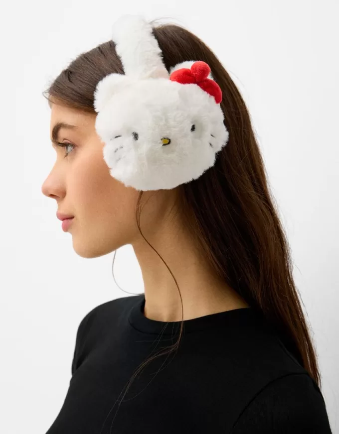 Faux fur Hello Kitty earmuffs