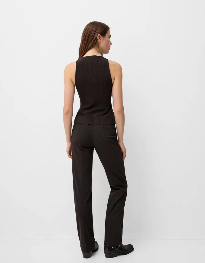 Fitted buttoned vest Fitted buttoned vest