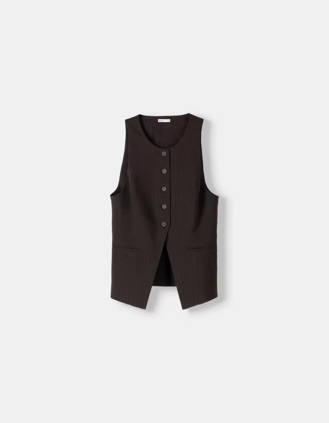 Fitted buttoned vest Fitted buttoned vest