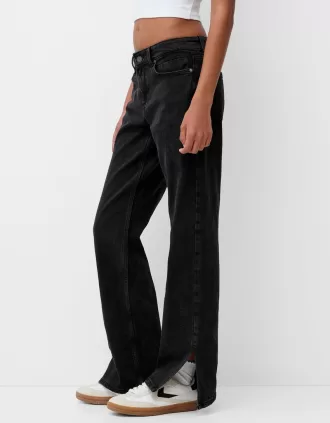Flared split-hem jeans