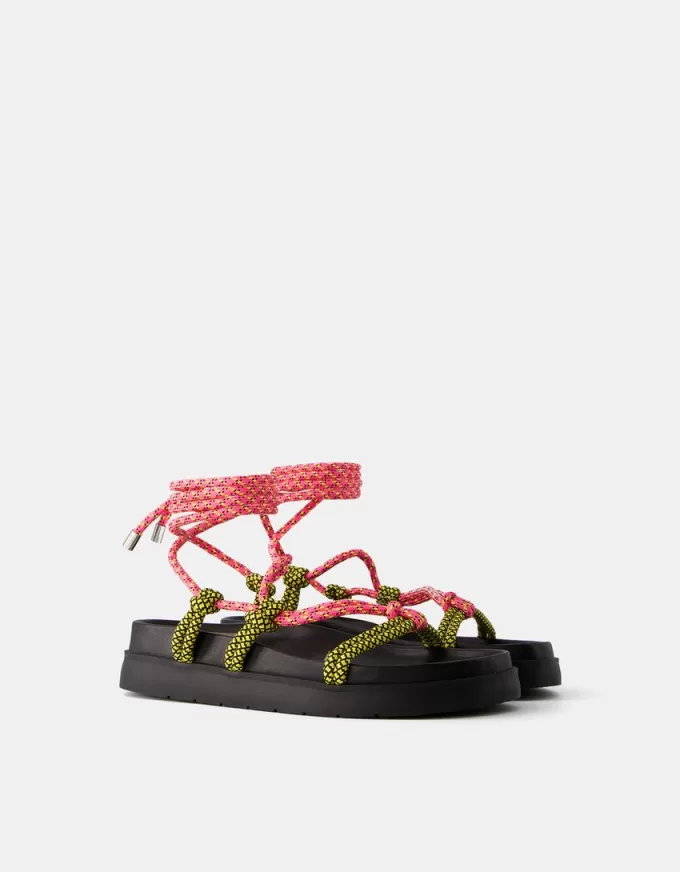 Flat rope sandals