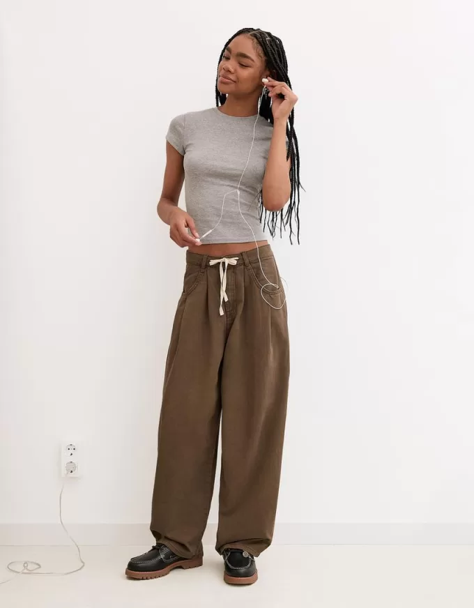 Flowing pants with darts Flowing pants with darts