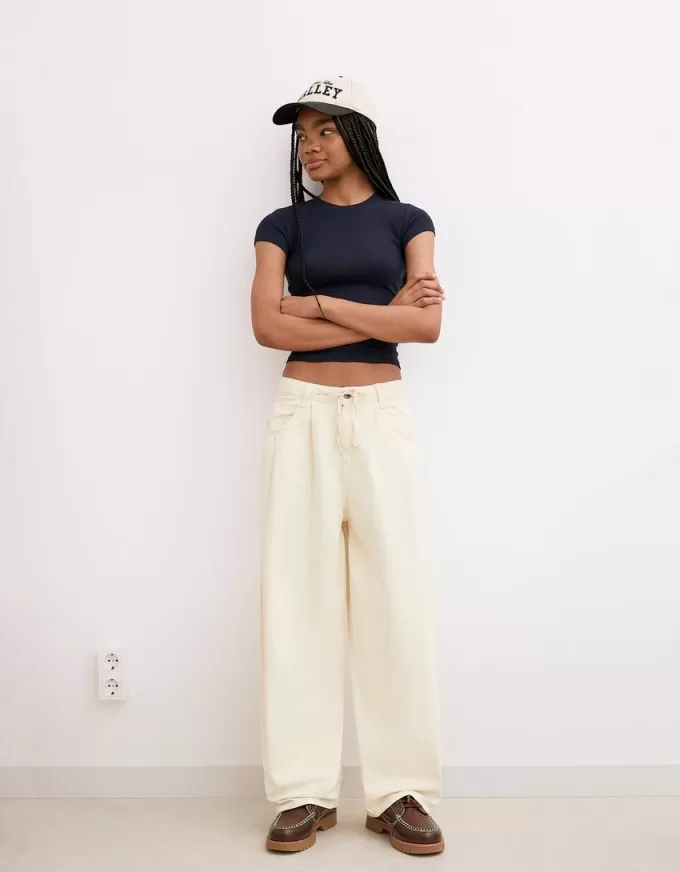 Flowing pants with darts Flowing pants with darts