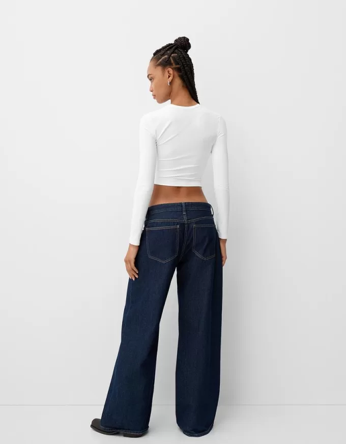 Gathered long sleeve polyamide T-shirt Gathered long sleeve polyamide T-shirt