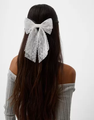 Hair clip with bow