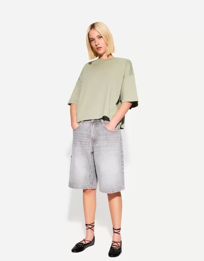 Heavy cotton boxy fit short sleeve T-shirt Heavy cotton boxy fit short sleeve T-shirt