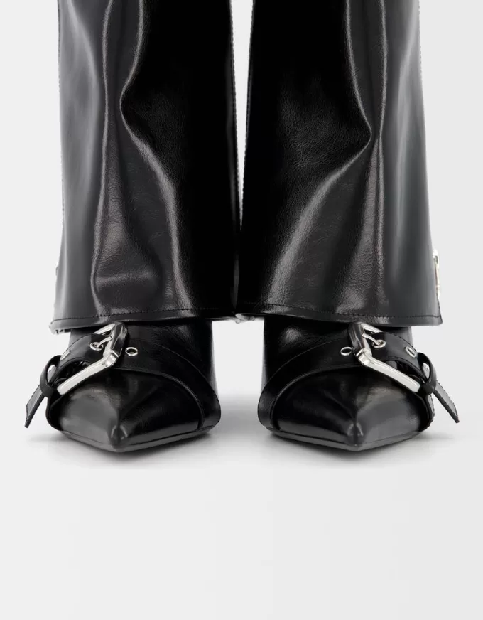High-heel gaiter boots with buckles High-heel gaiter boots with buckles