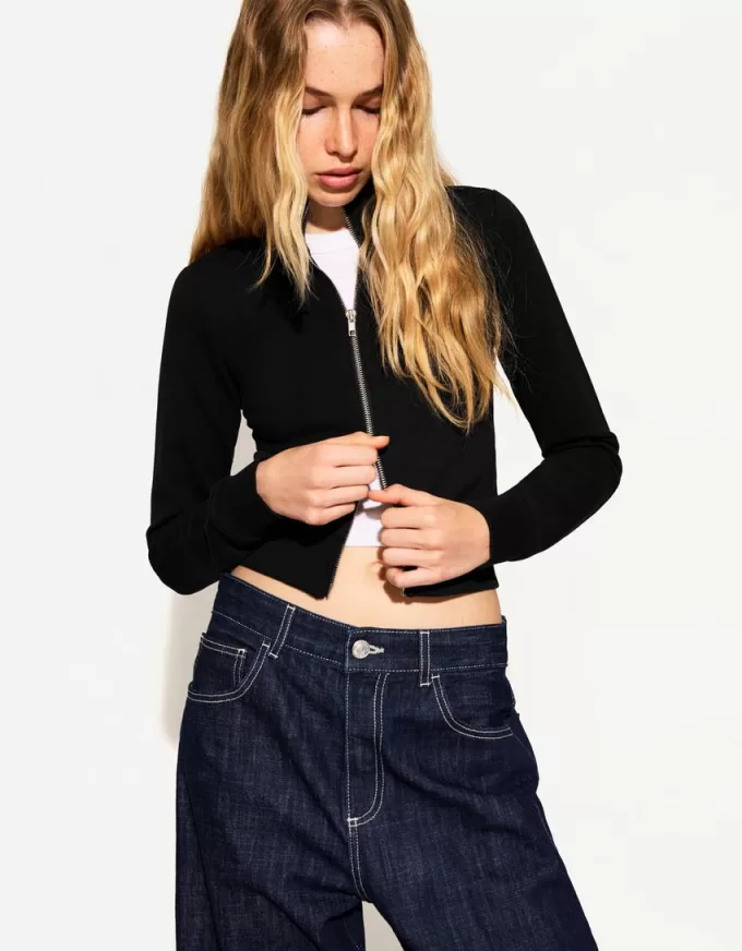 High neck sweatshirt with zipper High neck sweatshirt with zipper