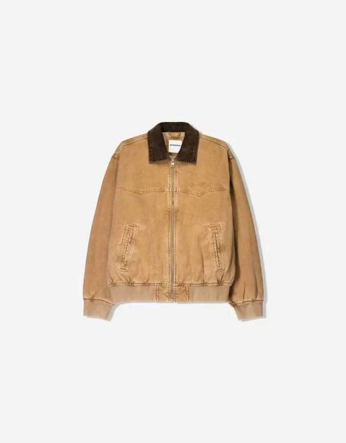 Jacket with contrasting collar Jacket with contrasting collar