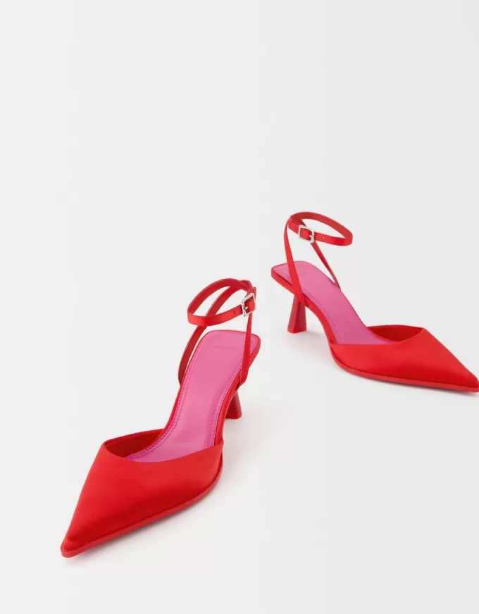 Kitten-heel sandals with ankle strap Kitten-heel sandals with ankle strap