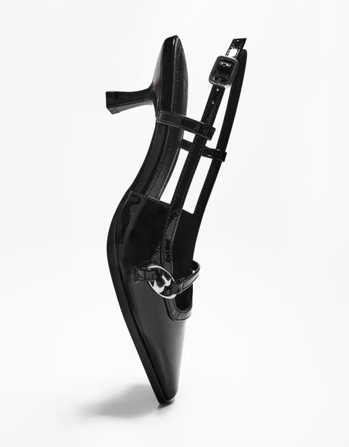 Kitten-heel shoes with buckle Kitten-heel shoes with buckle