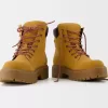 Lace-up mountain boots Lace-up mountain boots