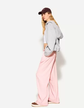 Linen blend pants with an elastic waistband