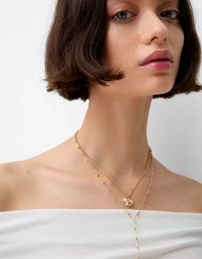 Long rose necklace Long rose necklace