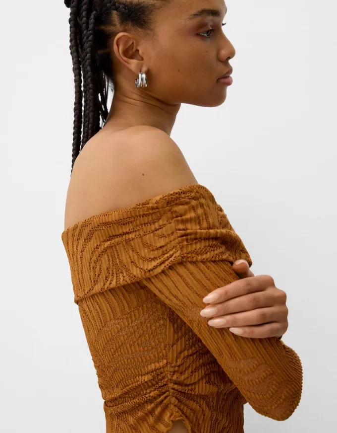 Long sleeve Bardot neckline rustic T-shirt