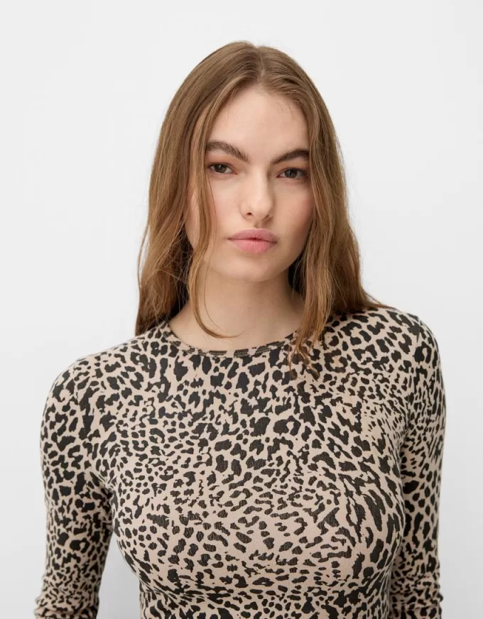 Long sleeve T-shirt Long sleeve T-shirt