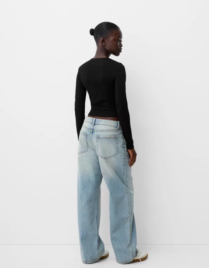 Long sleeve T-shirt Long sleeve T-shirt