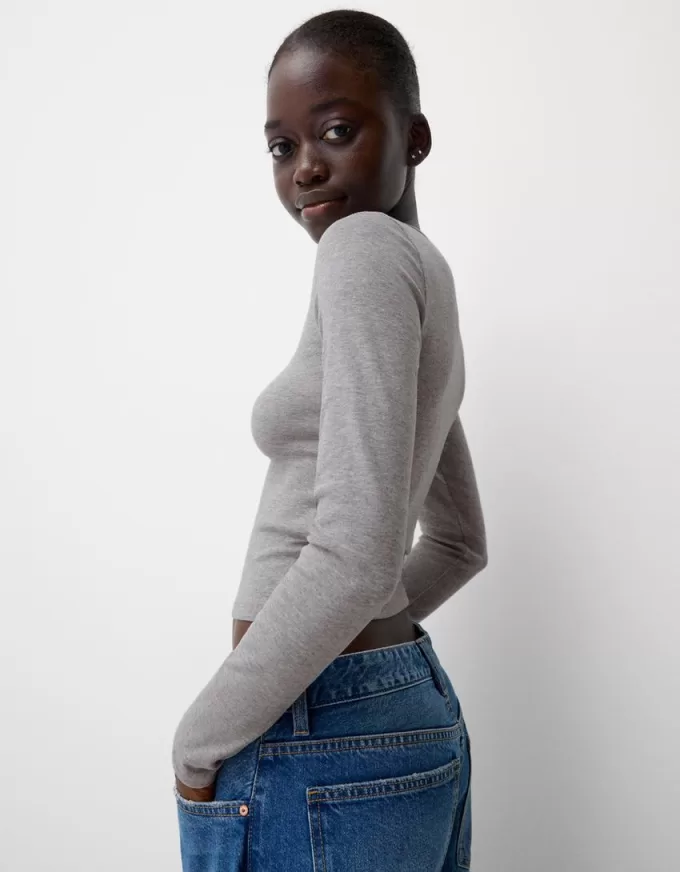 Long sleeve T-shirt Long sleeve T-shirt