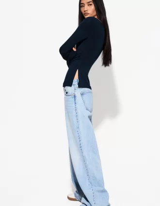 Long sleeve T-shirt with gathered detail