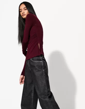 Long sleeve T-shirt with gathered detail